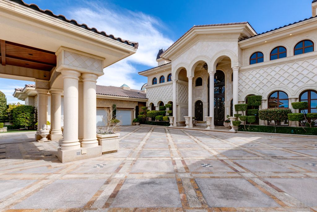 The Las Vegas Mansion is a single-story 18,000 square foot estate on over 2.8 acres located in luxury community of Las Vegas now available for sale. This home located at 9409 Kings Gate Ct, Las Vegas, Nevada