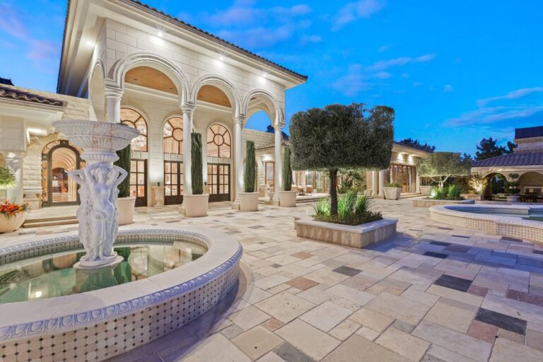 This $16M Impressive Las Vegas Mansion with Highest Level of Quality