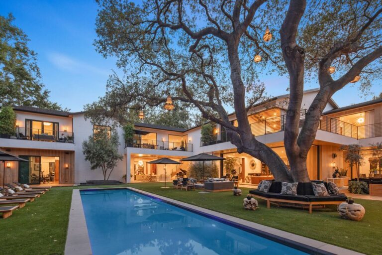 This $16,750,000 Los Angeles Contemporary Mansion is one of the Finest Estates in Encino