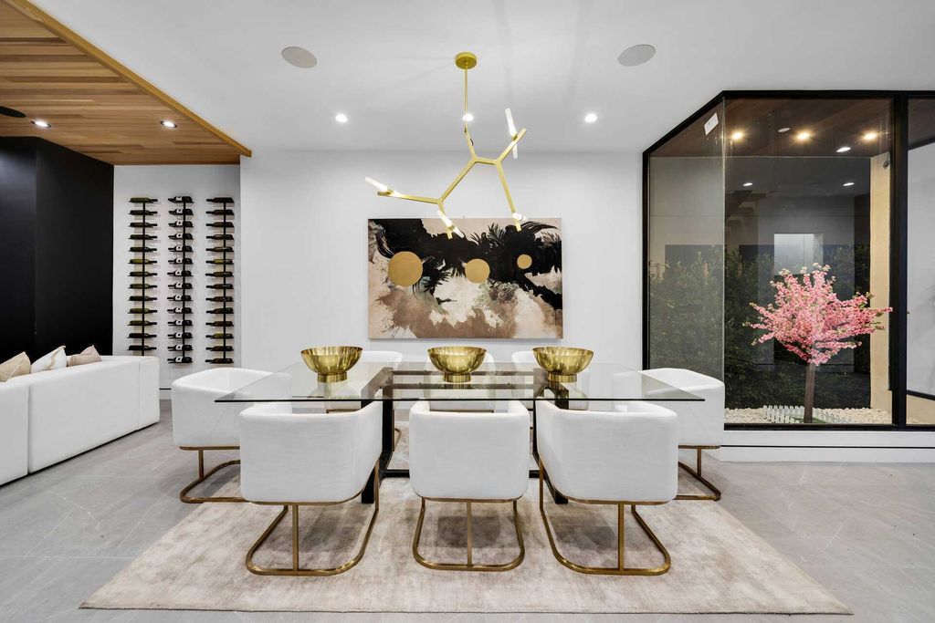 This-3595000-New-Los-Angeles-Home-showcases-Exquisite-Contemporary-Design-11