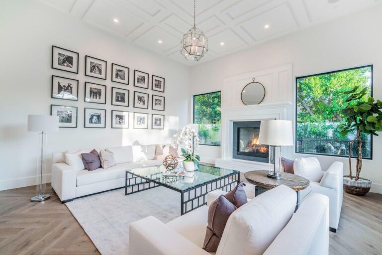 $5,895,000 Smart Home in Encino exhibits Unrivaled Quality & Elegance