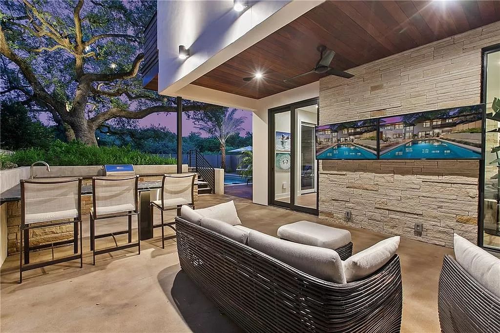 The Austin Home is a contemporary masterpiece in Travis Heights with Lush landscaping and unparalleled privacy now available for sale. This home located at 1015 Bonham Ter, Austin, Texas