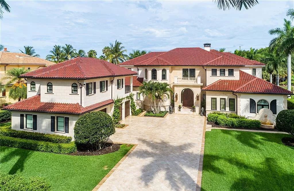 The Home in Naples is a private, double-gated estate area of the Tiburon community offering a luxury lifestyle now available for sale. This home located at 2577 Escada Dr, Naples, Florida