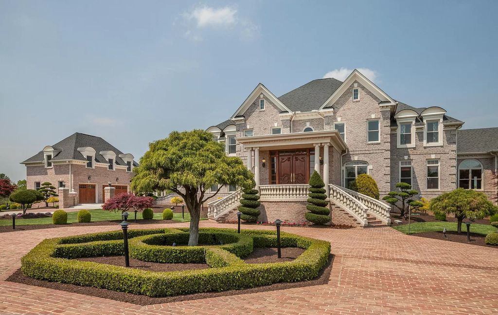 Magnificent Maryland Country Club-style Estate Listed for $5,900,000