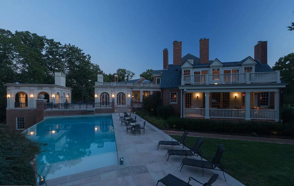 Looks like Fairy-tail Castle, Gorgeous Maryland Home for Sale for $24,900,000