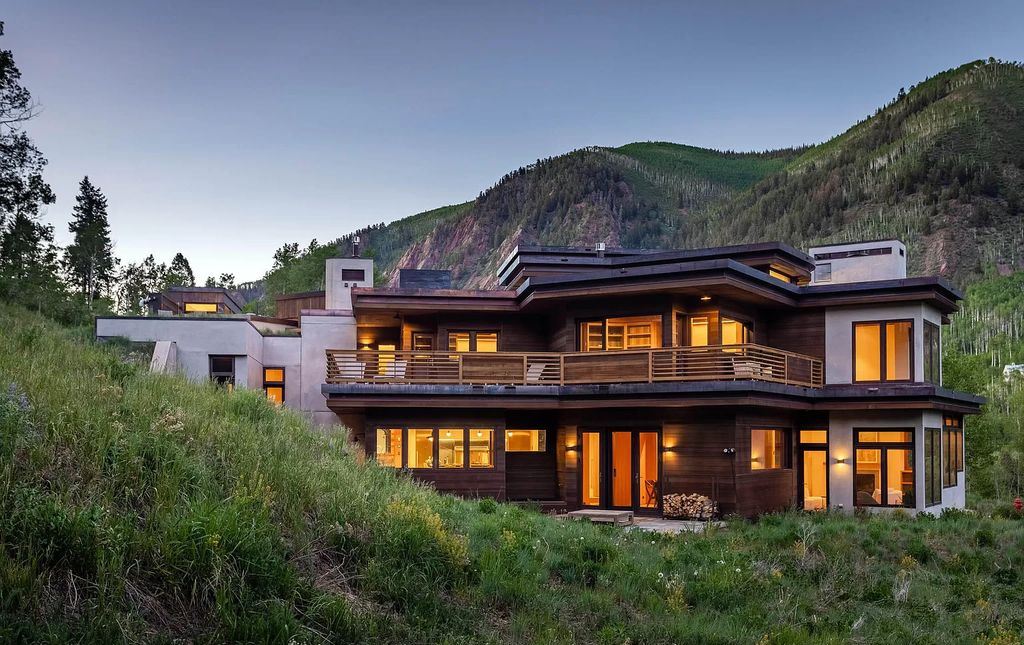 A Striking Colorado estate has meticulously crafted woodwork selling for $13,995,000