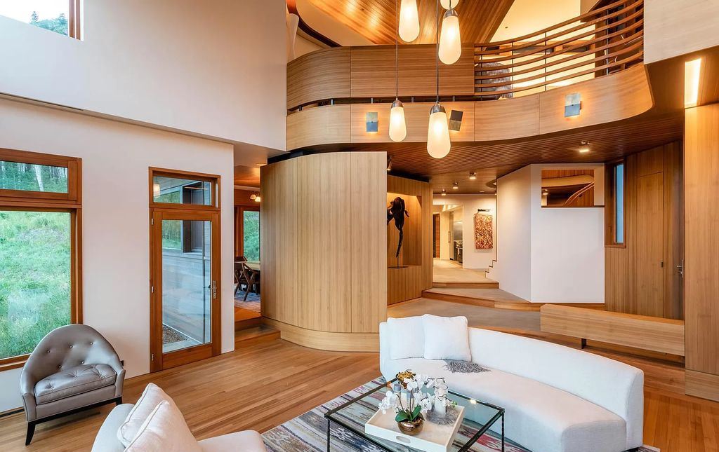 A Striking Colorado estate has meticulously crafted woodwork selling for $13,995,000