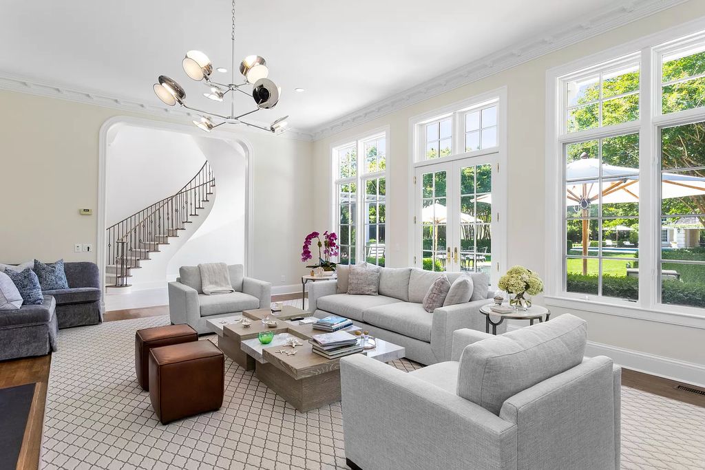 Elegance Southampton home in New York offering French Country lifestyle sells for $9,950,000