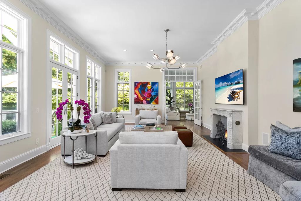 Elegance Southampton home in New York offering French Country lifestyle sells for $9,950,000