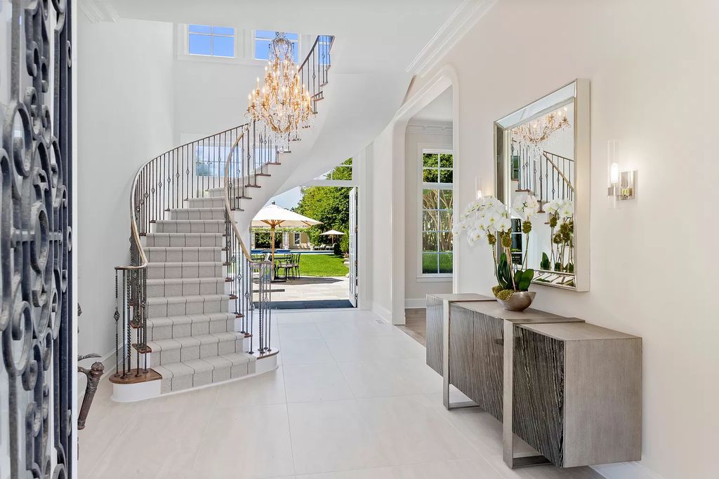 Elegance Southampton home in New York offering French Country lifestyle sells for $9,950,000