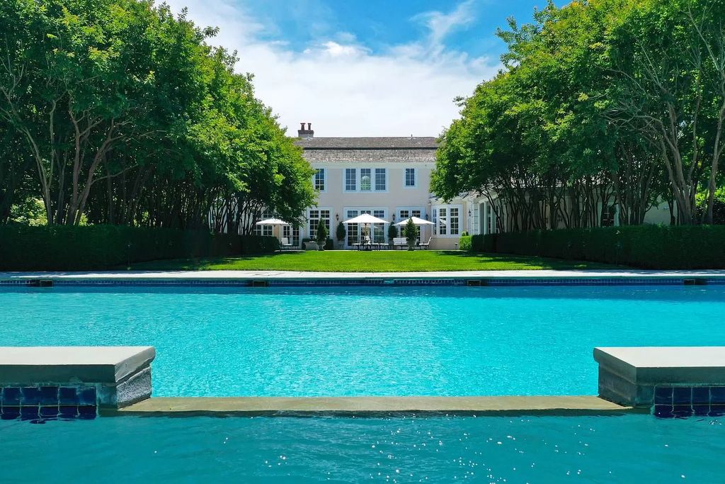 Elegance Southampton home in New York offering French Country lifestyle sells for $9,950,000