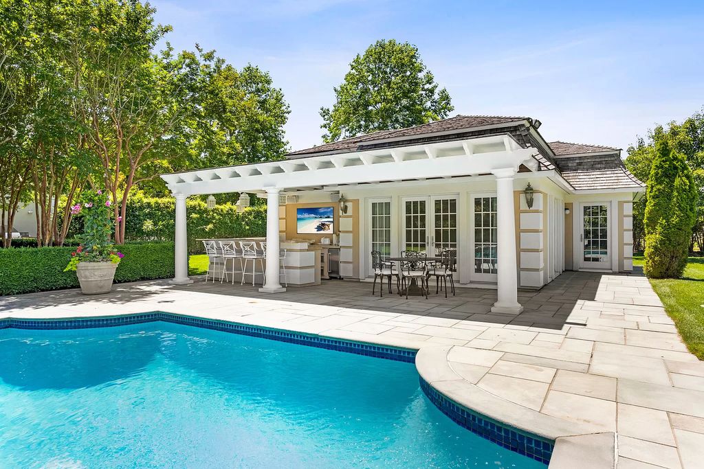 Elegance Southampton home in New York offering French Country lifestyle sells for $9,950,000