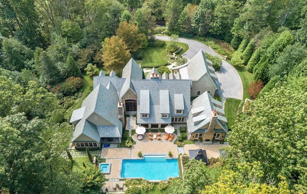 Magnificent Residence in Maryland Hits Market for $4,995,000