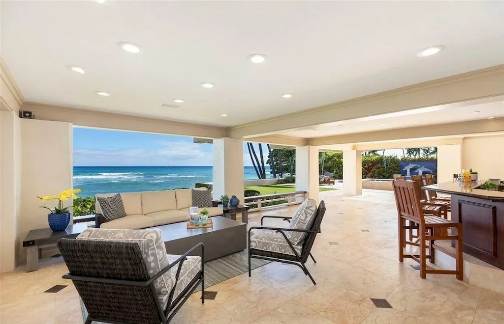 Featuring Romantic Views of the Blue Pacific Ocean, this Extraordinary Hawaii Beach House Offered at $17,975,000