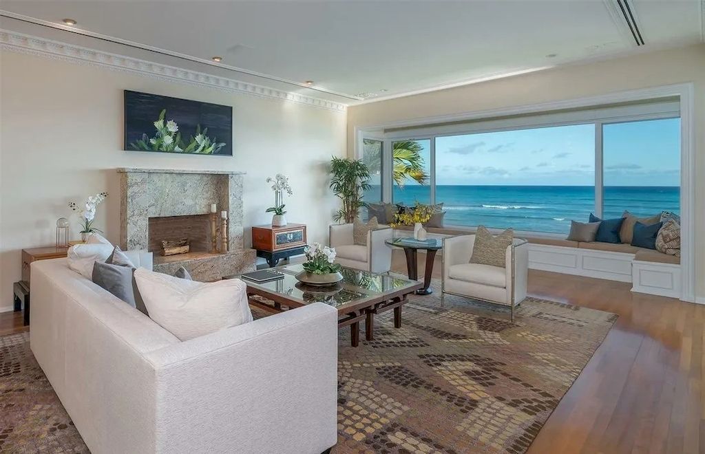 Featuring Romantic Views of the Blue Pacific Ocean, this Extraordinary Hawaii Beach House Offered at $17,975,000