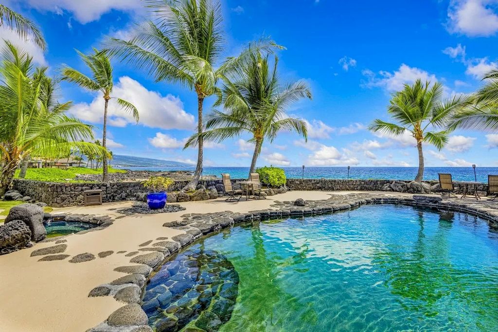 Jewel of Kailua Kona Town, Hawaii Hits Market for $4,950,000