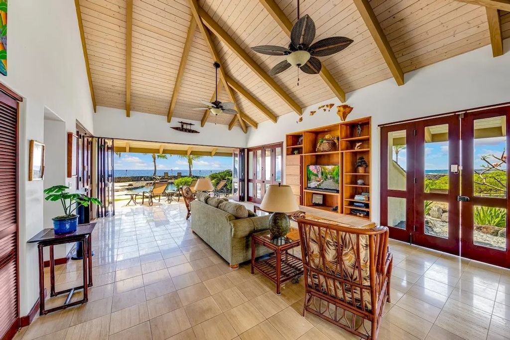 Jewel of Kailua Kona Town, Hawaii Hits Market for $4,950,000