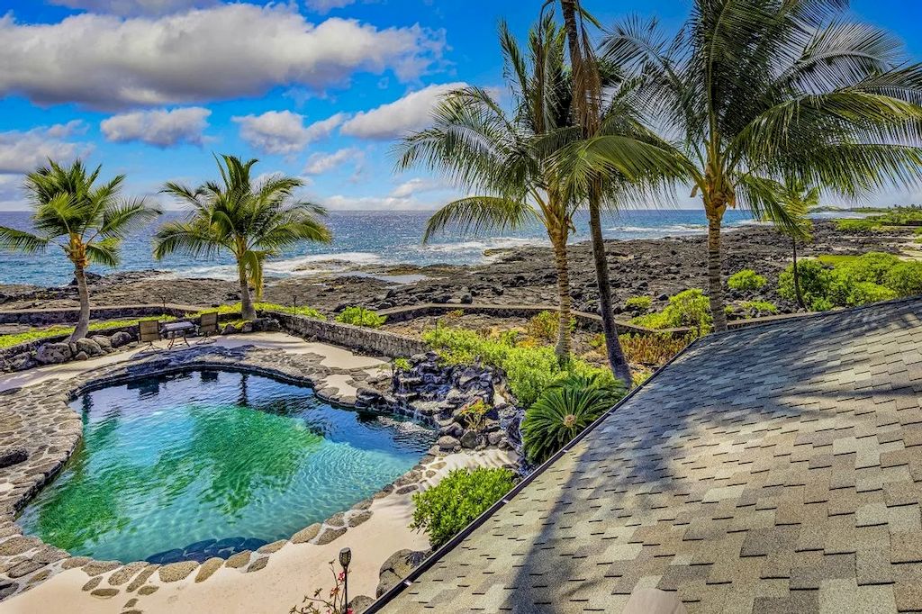 Jewel of Kailua Kona Town, Hawaii Hits Market for $4,950,000