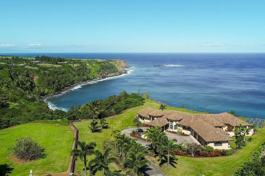 Take Your Breath Away with the Pacific Views from the Magnificent Hawaii Oceanfront Oasis Listed for $3,975,000