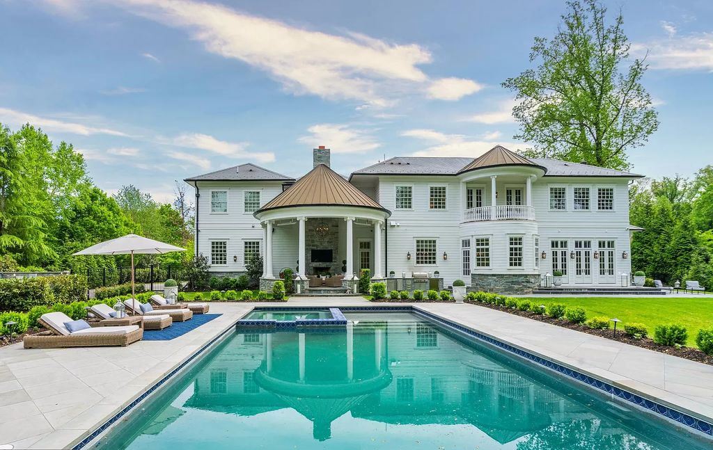 Maryland Breathtaking Mansion with State of the Art Interior on Sale for $4,999,999