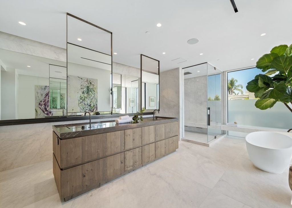 A-Newly-Completed-Hillside-Mansion-in-Beverly-Hills-hits-the-Market-for-25950000-25