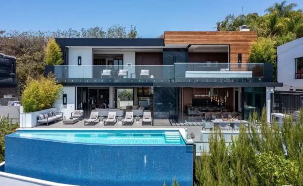 Modern Luxury Home In Hollywood Hills Comes To Market For $18,900,000