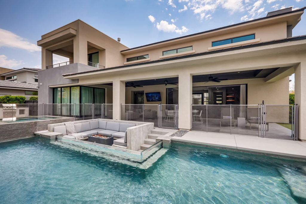  Amazing Desert Contemporary home in Nevada asking for $3,800,000
