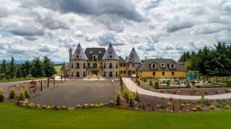 Endlessly Country Chateau in Oregon Asks $5,500,000