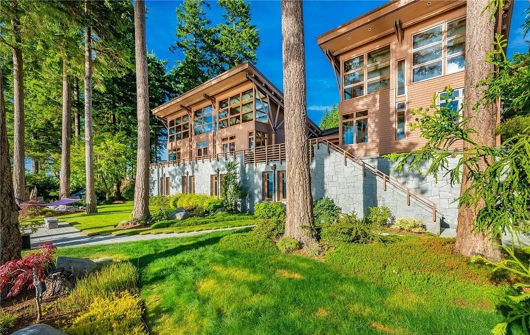 Glistening-Waterfront-Home-in-Washington-Focused-around-Zen-Serenity-Sells-for-3680000-24