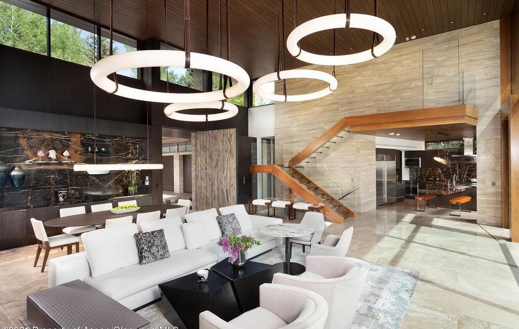 Gorgeous Aspen residence in Colorado designed by Poss & Associates hits Market for $43,900,000