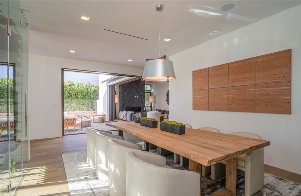 The Modern Farmhouse on a large gated property in prime Sherman Oaks with unique and spacious design featuring entertainer details now available for sale. This home located at 14226 Greenleaf St, Sherman Oaks, California