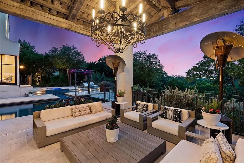 The Home in Austin is an incredible modern Santa Barbara resort style property with panoramic views of the hill country now available for sale. This home located at 4716 Pecan Chase, Austin, Texas