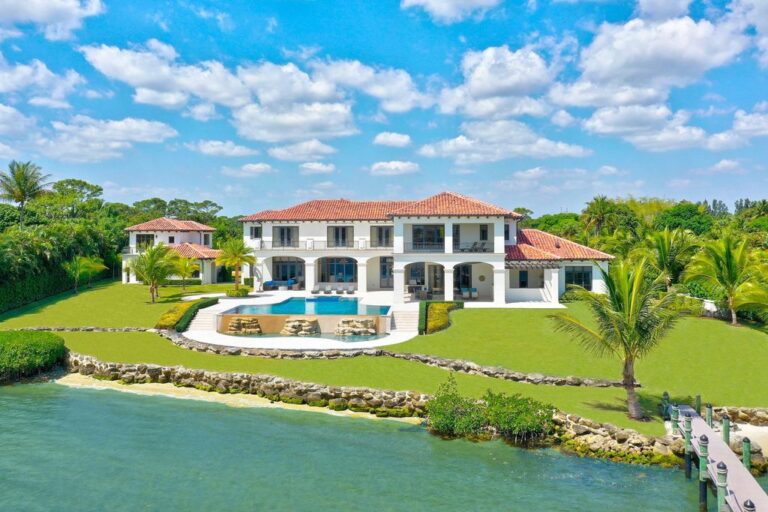 Villa Real: A Spectacular South Florida Retreat on the Loxahatchee River