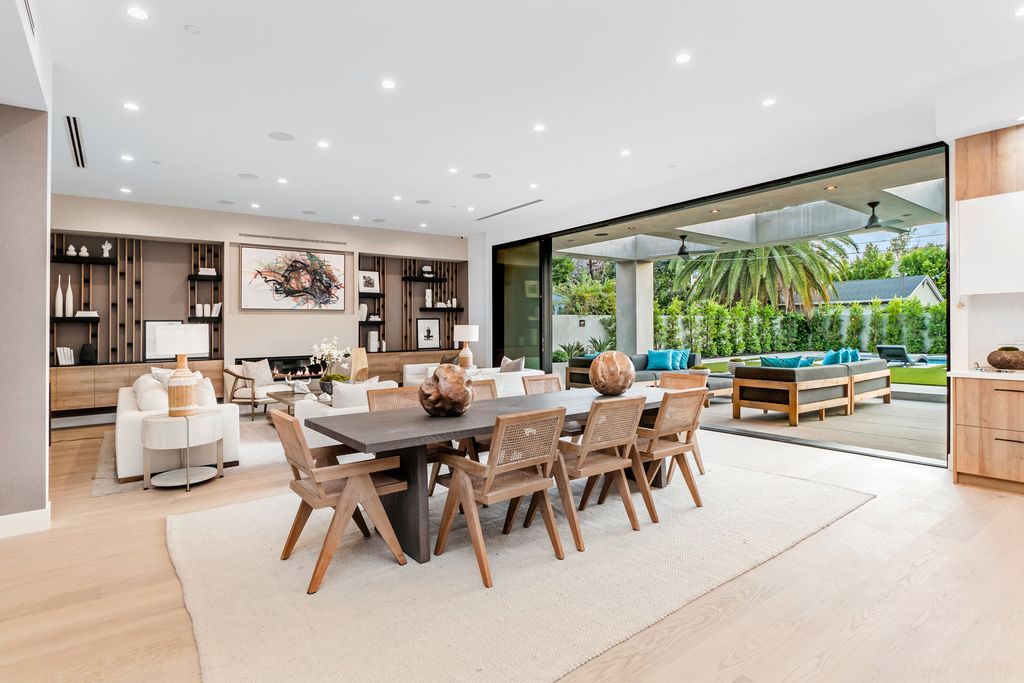 The Home in Encino is a remarkable brand new construction modern masterpiece provides all things luxury now available for sale. This home located at 5101 Haskell Ave, Encino, California