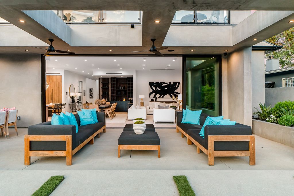 The Home in Encino is a remarkable brand new construction modern masterpiece provides all things luxury now available for sale. This home located at 5101 Haskell Ave, Encino, California