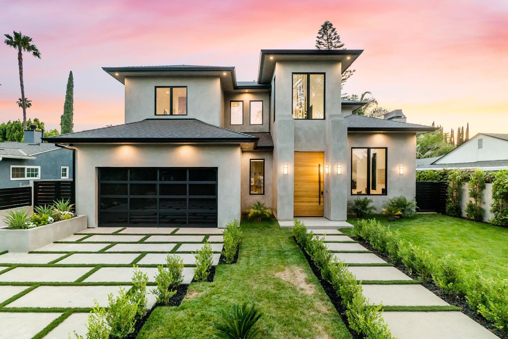 The Home in Encino is a remarkable brand new construction modern masterpiece provides all things luxury now available for sale. This home located at 5101 Haskell Ave, Encino, California