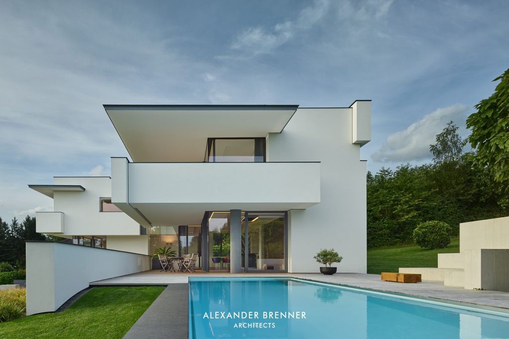 Sonnenberg House, Two-story House by Alexander Brenner Architects