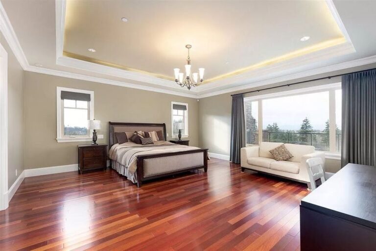 Spectacular Mansion in High Point Estates Highlights Panoramic Views