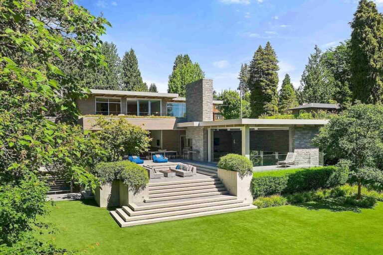 Sumptuous Retreat in Vancouver with Beautiful Gardens Sells for C$21,980,000