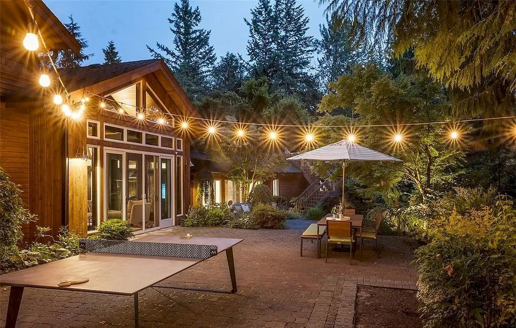 The Idyllic Washington Retreat is set on nearly 3 acres in The Woodlands, a gated enclave of luxury properties now available for sale. This home is located at 7325 259th Pl NE, Redmond, Washington