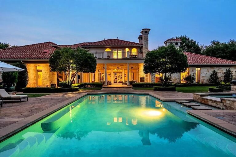 This $10,000,000 Luxury Home in Dallas is A Truly Timeless Work of Art