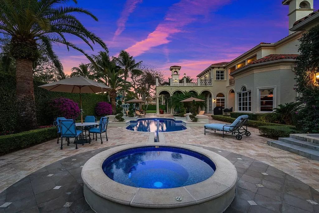 This-20495000-Boca-Raton-Mansion-offers-An-Unprecedented-Perspective-on-Luxury-Living-11