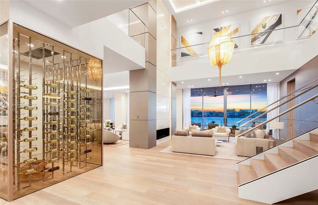 This-31000000-Stunning-Modern-Mansion-in-Fort-Lauderdale-has-Generous-Entertaining-Spaces-8