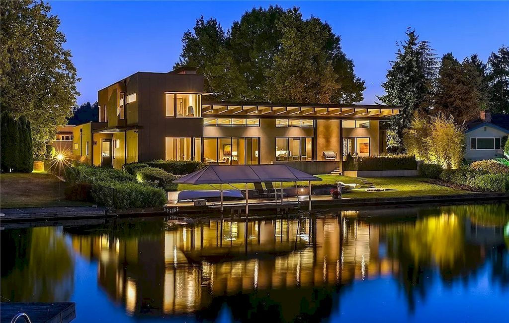 Unrivaled Lakefront House in Washington on the Market for 6,500,000