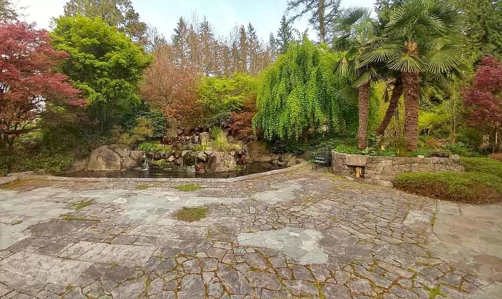 Victorian-Style-Home-in-Langley-Alluring-with-Japanese-Zen-Garden-Sells-for-C5000000-21