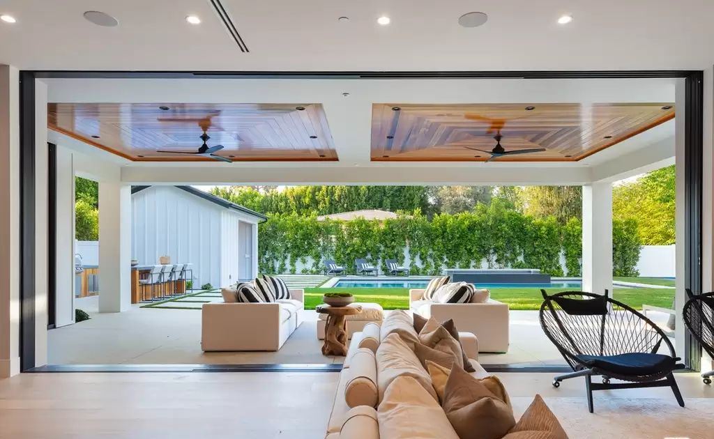 World-Class-Encino-Home-with-Captivating-Architecture-hits-Market-for-8995000-21