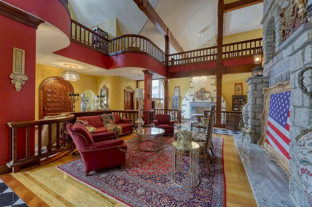 $4,498,000 English Manor House in New Jersey Protects Your Privacy and Tranquility