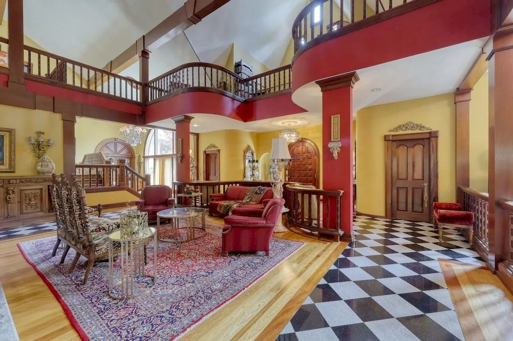 $4,498,000 English Manor House in New Jersey Protects Your Privacy and Tranquility