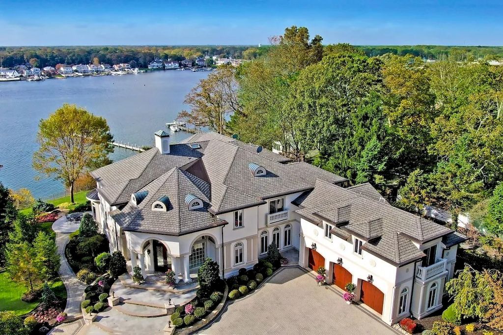 In New Jersey, Nothing Beats the Picturesque View This $5,850,000 Estate Offers