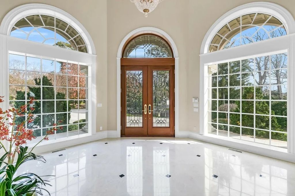 In New Jersey, Nothing Beats the Picturesque View This $5,850,000 Estate Offers